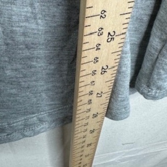 Torrid Women's Plus Size 3 Gray Metallic Crackle Knit Top Long Sleeve (US 3X) - Picture 6 of 7